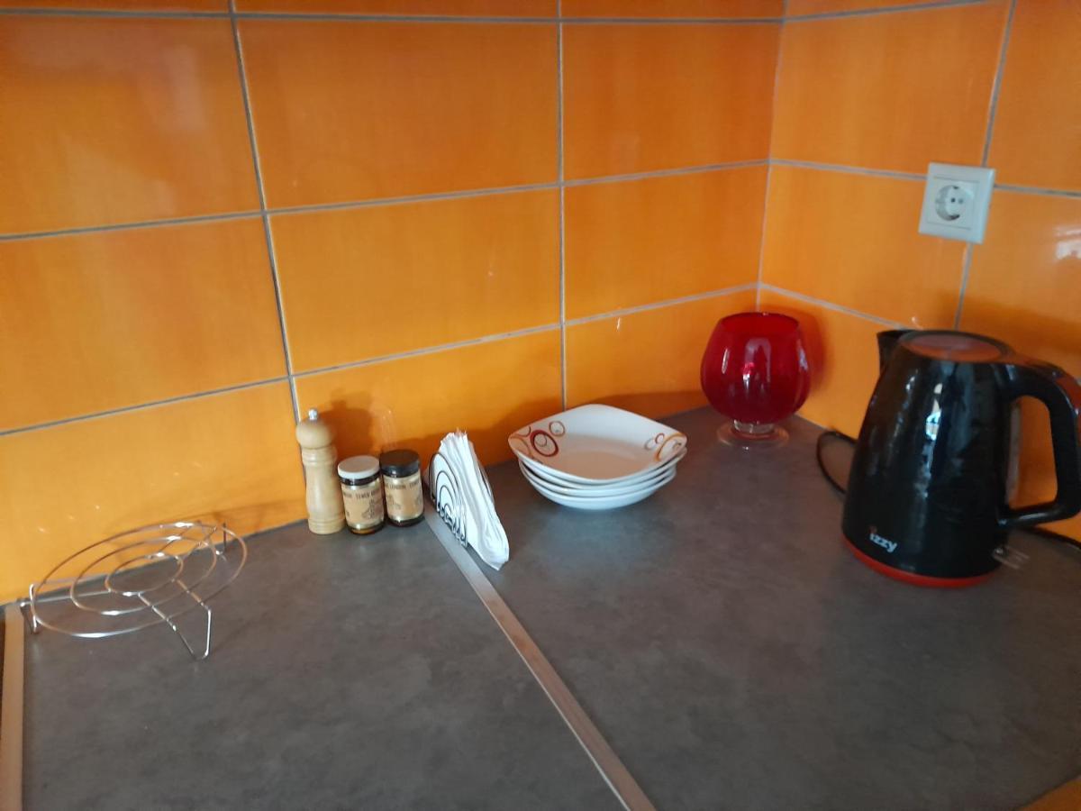 Ιδανικό Διαμέρισμα Δίπλα Στο Μετρό, Ανάμεσα Στο Κέντρο Και Τη Παραλία Atenas Exterior foto
